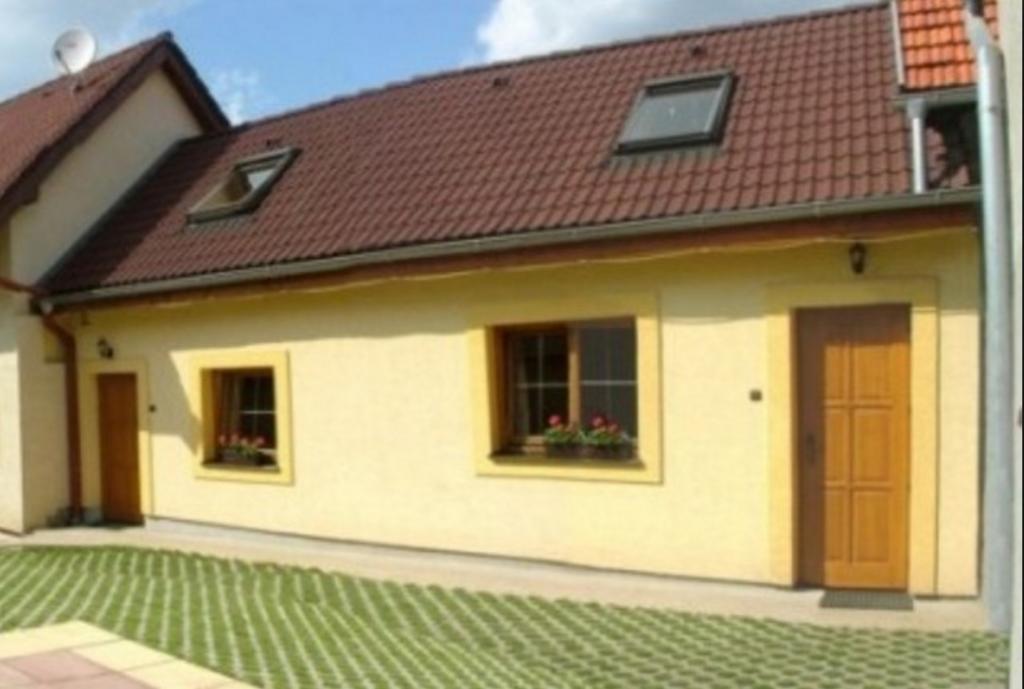 J&M Privat Apartment Závažná Poruba Exterior foto