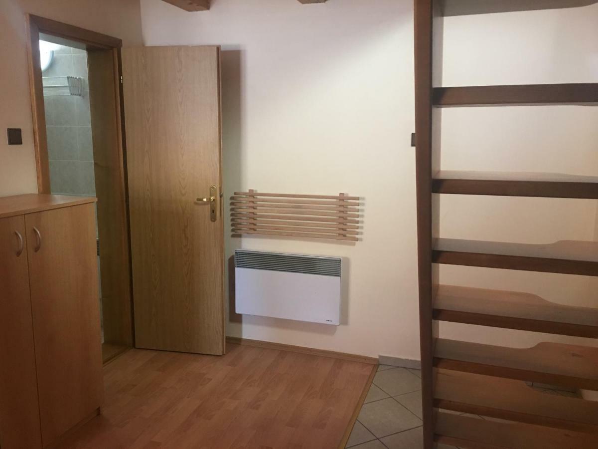 J&M Privat Apartment Závažná Poruba Exterior foto